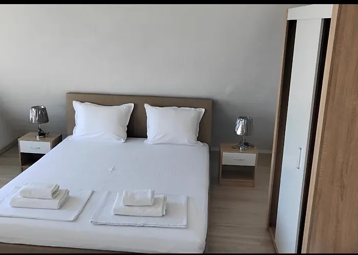 Aria Ξενοδοχείο 2*